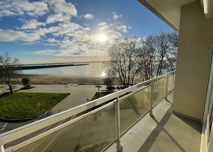 With Exceptional Views Saint-Nazaire (Loire-Atlantique)